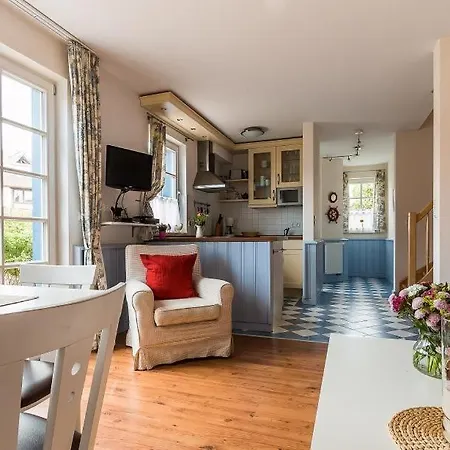 Hus In Lee Appartement Born